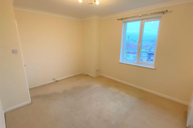 Flat 5, Henver Court, Henver Road, Newquay photo 2