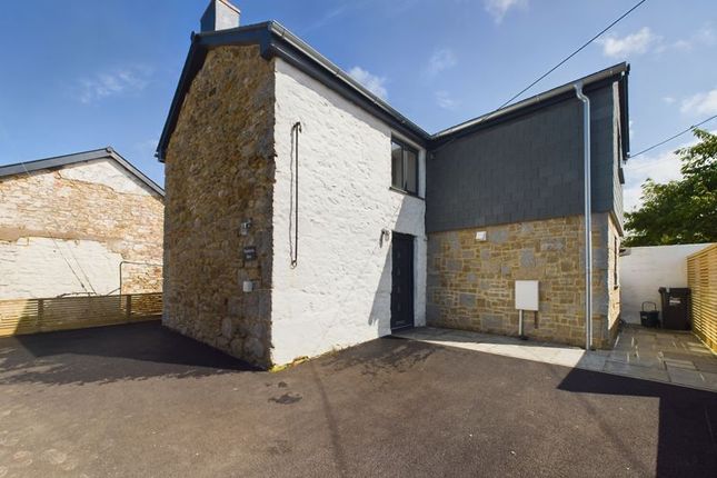 Thumbnail Barn conversion for sale in Carnhell Road, Camborne - Stunning Barn Conversion, Chain Free Sale