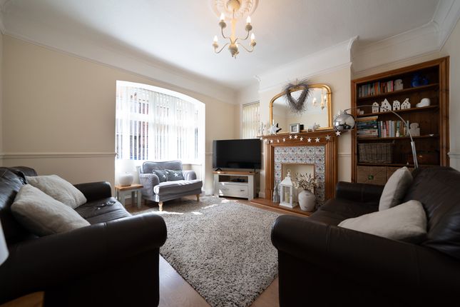 11 Newtown Linford Lane, Leicester photo 2