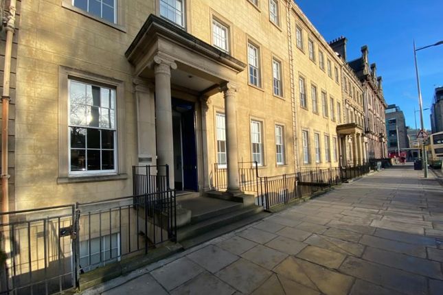 Thumbnail Office to let in 24/25 St Andrew Square, Edinburgh