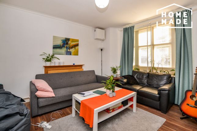 Flat to rent in Fairfield Drive, Wandsworth