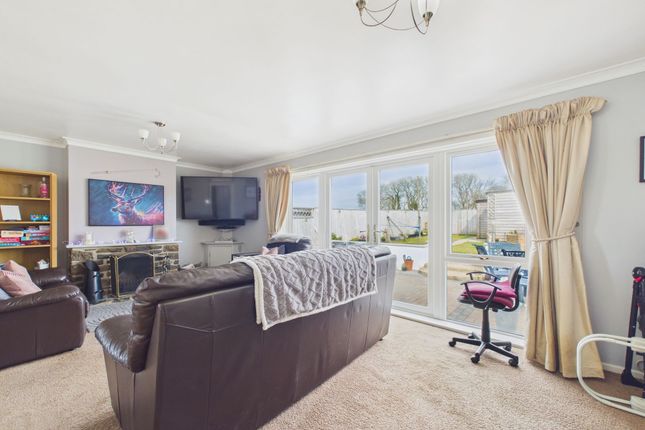 26 Craig Las, Haverfordwest photo 3