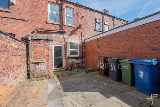 152, Scot Lane, Wigan photo 5