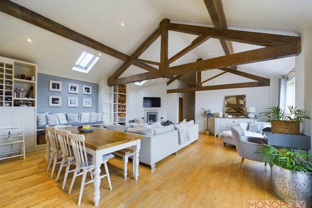 Thumbnail Barn conversion for sale in Park Lane, Pulford, Chester
