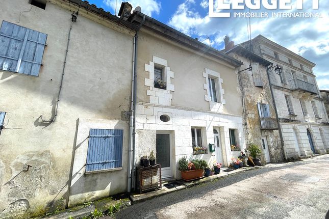Villa for sale in 5 Rue Larginière, La Rochebeaucourt-Et-Argentine, Dordogne, Nouvelle-Aquitaine