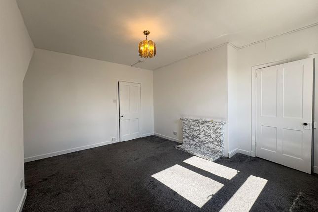 25, Kincardine Road, Crieff photo 2