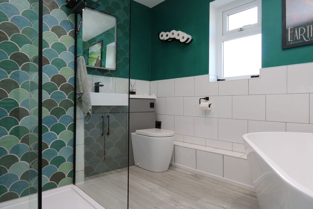 30 Aberaeron Close, Barry photo 2