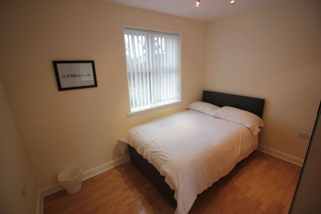 Flat to rent in The Spinnakers, Liverpool