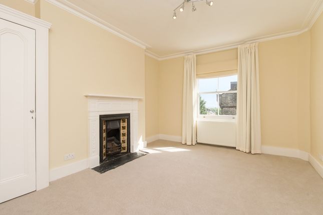 Terraced house for sale in Willoughby Road, London