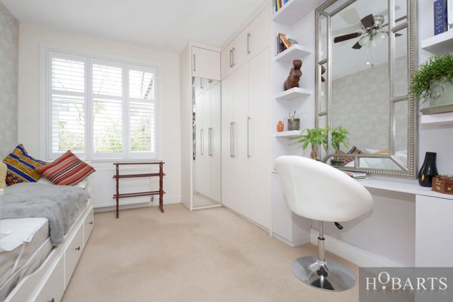 Flat for sale in Truro Road, London