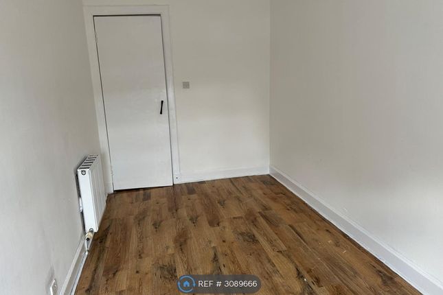 Ferry Road, Renfrew photo 4