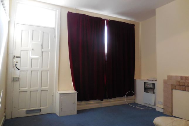 205, Willenhall Road, West Midlands photo 3