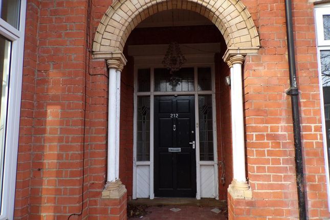 Park Avenue, Park Avenue, Hull photo 4