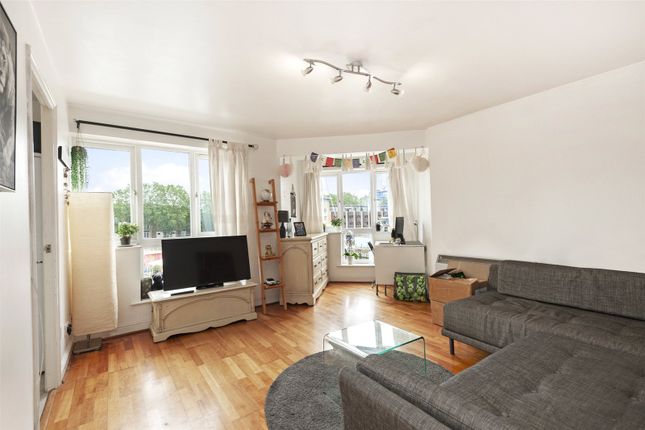 Thumbnail Flat to rent in Windsock Close, Canada Water, London