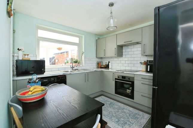 25, Veasey Road, Huntingdon photo 4