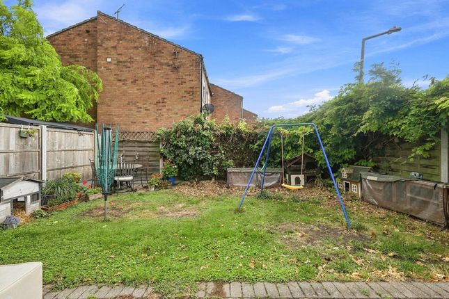 67, Helena Road, Rayleigh photo 4