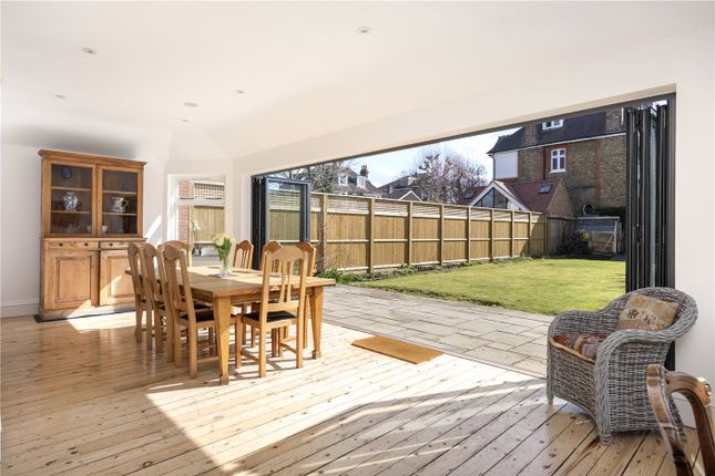 17, Hazlewell Road, London photo 2