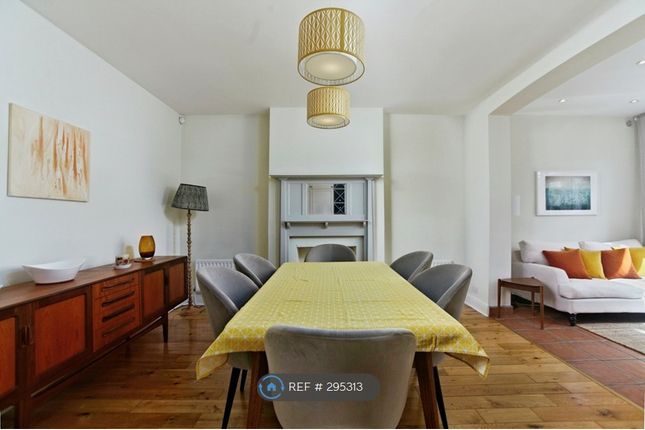Colebrook Road, London photo 3