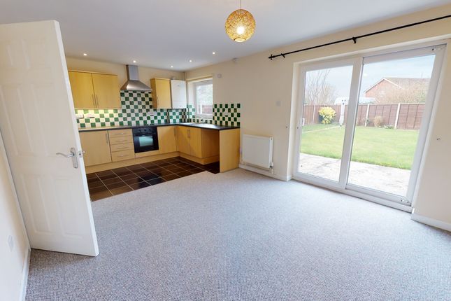 3, Stanwick Drive, Cheltenham photo 5