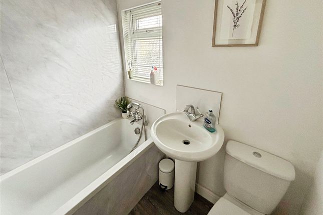 22, Balfour Road, Doncaster photo 4