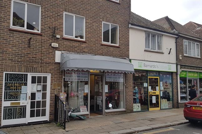 Commercial property to let in High Street, Hythe