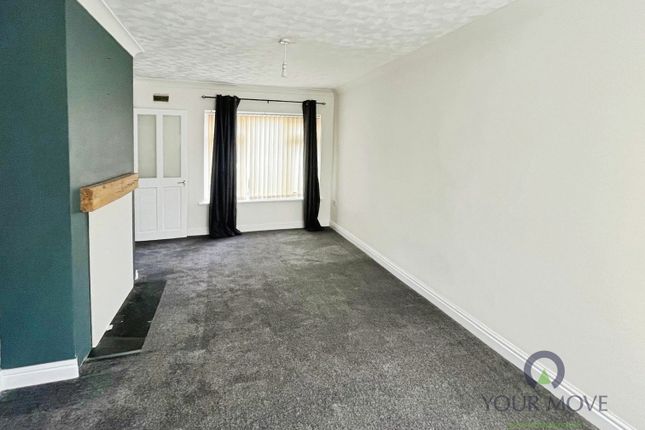 81, MacDonald Crescent, Staffordshire photo 2