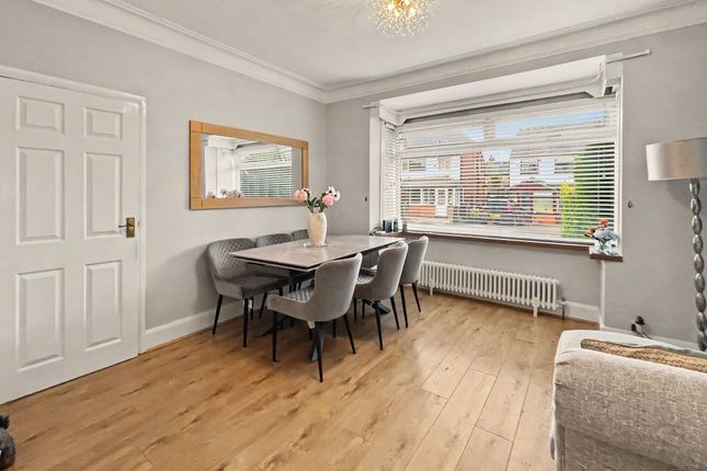 10 Cedar Grove, Manchester photo 3
