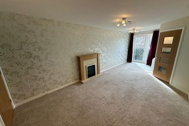 24 Chestnut Court, 99 Marton Gate, Bridlington photo 2