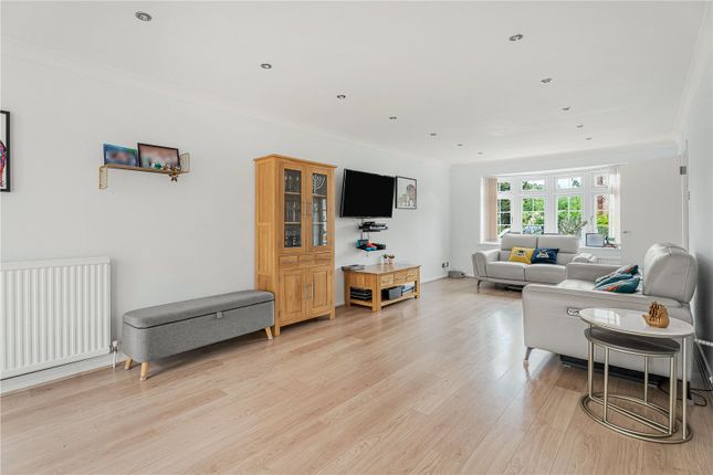 9, Pound Lane, Radlett photo 4