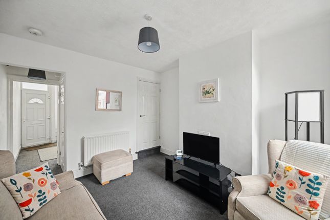 40, Oliver Street, Rugby photo 3