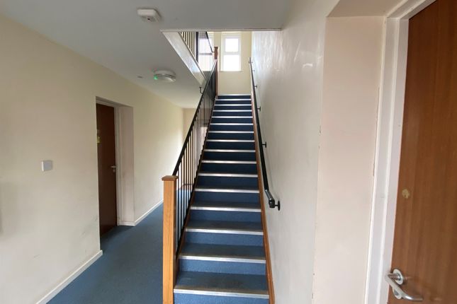 Flat for sale in Beaufort Close, Plymouth