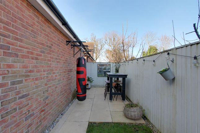 Detached house for sale in Williamson Way, Pitstone, Buckinghamshire