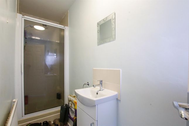 4, Seymour Grove, Altrincham photo 4