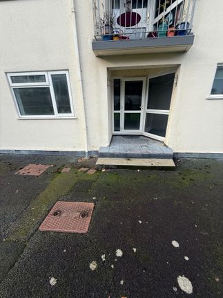 1-bed flat on 3 Nut Tree Court, Milton Street, Brixham, Devon, £700/mo