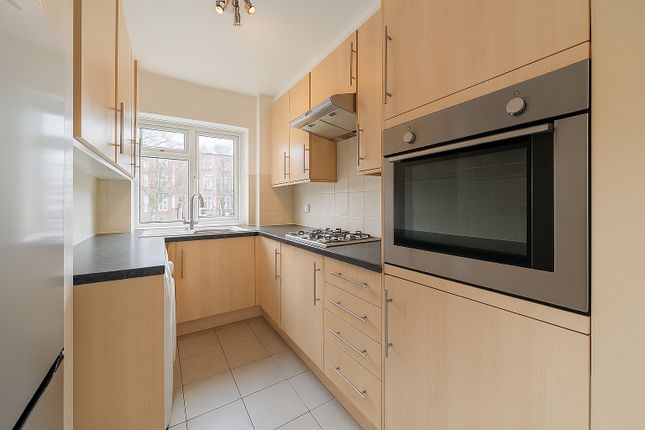 23 Barton Court,, Barons Court Road, London photo 2