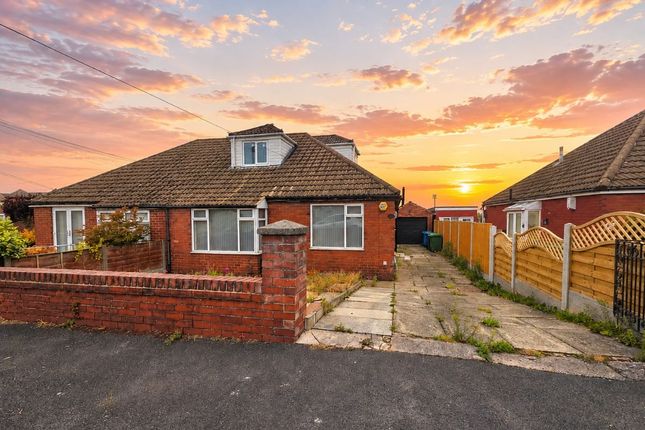4-bed house on 11 Cumberland Drive, Oldham, £350,000