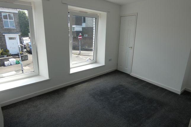 10, Penydre, Neath photo 5