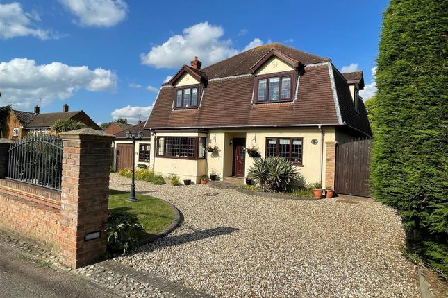 Detached house for sale in Mount Road, Wickford