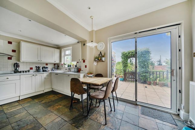 80, Woodhill Crescent, Harrow photo 4