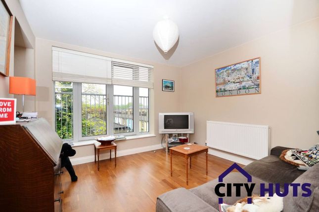 Thumbnail Flat to rent in Parkland Road, London