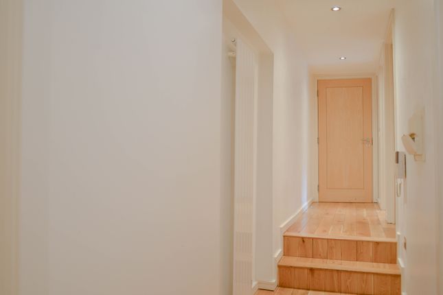 501A Green Lanes, London photo 4