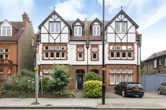 Thumbnail Studio to rent in Sutton Court Road, Chiswick, London