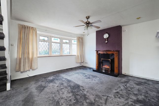 3, Elswick Drive, Nottingham photo 3