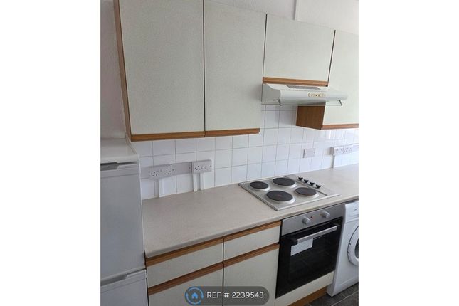First Floor Flat  Drove Road, Weston-Super-Mare photo 5