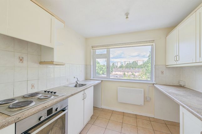 57, Enfield Close, Birmingham photo 3