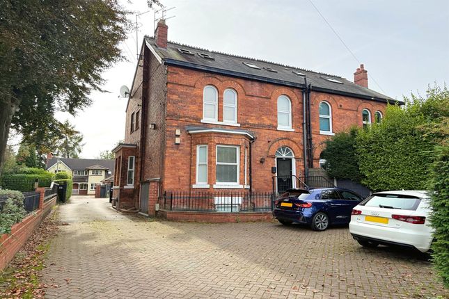 1-bed flat on Flat 4, 165 Marsland Road, Sale, £165,000