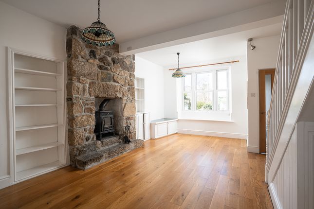 4  Trevarrack Row, Trevarrack Row, Gulval photo 4