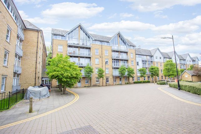 Flat for sale in St. Andrews Close, Canterbury