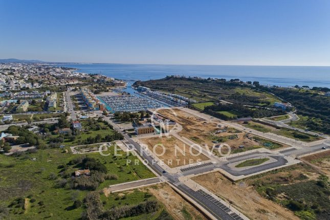 Thumbnail Land for sale in West Of Albufeira, Algarve, Portugal