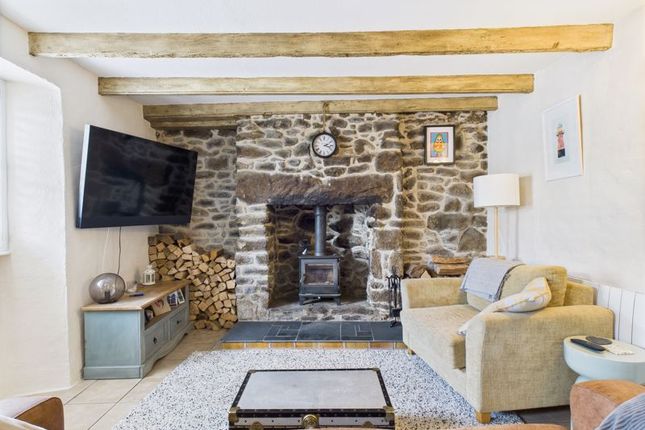 30, Gew Terrace, Redruth photo 4